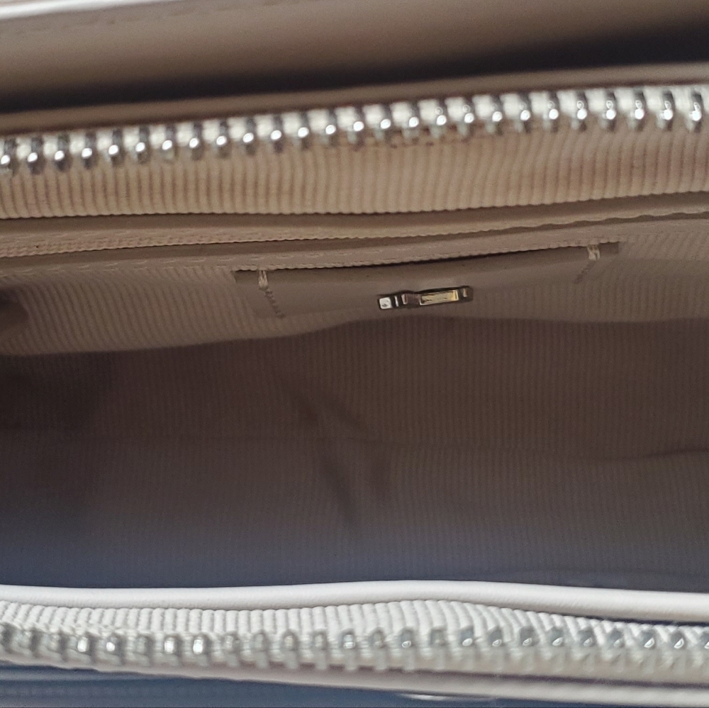 RADLEY LONDON light taupe crossbody bag - Picture 8 of 8